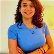 Profesora de primaria apta para dar clases a alumnos de primaria y con necesidades educativas