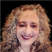 Sou Kris Pires, facilitadora de Inteligência Artificial aplicada ao trabalho real