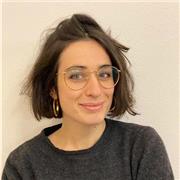 Dottoressa in Giurisprudenza impartisce lezioni di diritto civile/privato e diritto costituzionale. Scuola superiore e università