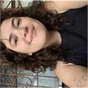 Professora de química com experiência em aula online ou presencial, formação em licenciatura em química com pós-graduação