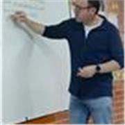 Licenciado en matemáticas y estadística