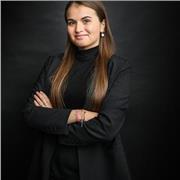 professeure particulière en français et en droit