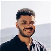 Offro ripetizioni online a bambini e ragazzi per aiutarli nel miglioramento del proprio rendimento.