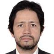 Profesor de inglés para niños y adultos con experiencia. Formación en PNL y coaching, con sólida formación humanista.