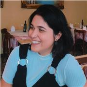 Professora de Língua Portuguesa, Literatura e Redação, com experiência em Fundamental II, Ensino Médio e Pré-vestibulares