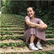 Profesora española ofrece clases de repaso de diversas asignaturas