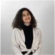 English tutor providing lessons for everyone willing to learn English