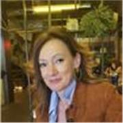 Profesora con gran vocación, paciencia y gusto por enseñar. Además madre de hijos con TDH
