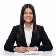 Profesora de ciencias y humanidades para estudiantes de primaria y bachillerato.