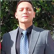 Titulo universitario de médico hablante nativo de español