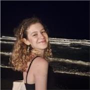 Profesora de apoyo escolar especializada en clases de inglés