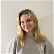 Futura profesora de primaria preparada para adatarse a cualquier situación.