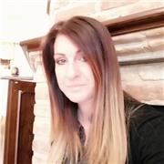 Laureata in Economia Commercio Disponibilita' all'insegnamento di materie giuridiche ed economiche