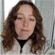 Profesora de Lengua Castellana y Literatura. Graduada en Lengua Española y Literatura. Máster en Formación del Profesorado.