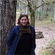 Profesora de patinaje artístico sobre hielo