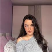 Soy maestra titulada en Educación Primaria e Infantil, cuento con experiencia dando clases particulares y refuerzo.