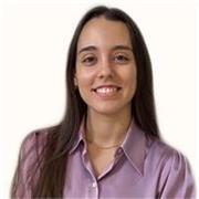 Profesora de inglés imparte clases de inglés a niños y adultos