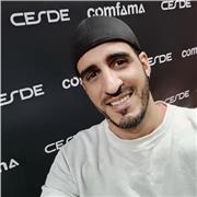 3 años de experiencia en educación superior y 17 en general. Énfasis: CorelDraw, Illustrator, diseño para moda y diseño de marca