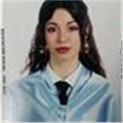 Me defino como una persona enérgica y atenta, muy perfeccionista y comprometida. Trabajé con niños de primaria y de
 1⁰/2⁰ ESO