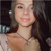 Diplomata in scienze umane e studentessa universitaria della facoltà di psicologia. Offro ripetizioni in italiano e scienze umane