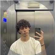 Laureando in Economia offre lezioni private di Matematica e Inglese e sostegno allo studio