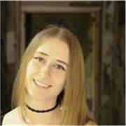 Studentessa universitaria di Fisica offre ripetizioni di Matematica e Fisica ad alunni di medie e superiori