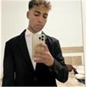 Si te apasiona el fútbol y quieres mejorar o empezar a jugar, contacta conmigo.