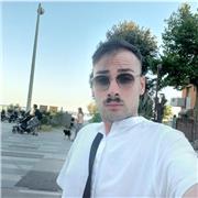 Offro ripetizioni on-line e supporto scolastico specializzato in lingue straniere per studenti di scuola media e superiore.