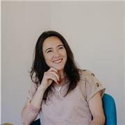 Découvre le monde passionnant de l'être humain et du vivant grâce à mes cours de biologie uniques et ludiques.