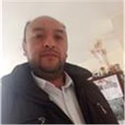 Profesor de estructura estatal y de justicia transicional y procesos de reconciliación