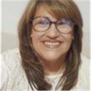 Profesional titulada en Administración de empresas, con experiencia en tareas dirigidas a niños/as de primaria y bachillerato 