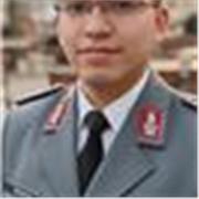 Profesor de Historia con formación en Pedagogía, apto para impartir clases a estudiantes desde los 14 años hasta niveles superiore