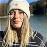 Ciao! La materia in primis è Italiano, ma sono aperta anche ad altre sempre nel settore di scuola primaria.