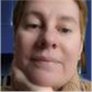 Profesora de costura creativa, desde hace más de diez años