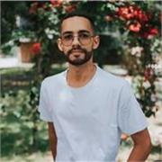 Professor de Português: onde a palavra ensina e transforma