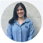 Educadora Infantil titulada con Mención en Inglés. Con pasión por enseñar a las futuras generaciones 