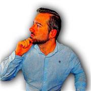 Me llamo Jose , tengo 26 años pero con una larga trayectoria en la edición audiovisual, locución y doblaje en castellano. Me gustaría enseñar a cualquier persona que desee amprender el arte audiovisual, a parte de lengua castellana y literatura