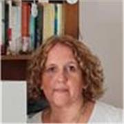 Profesora titulada de Ingles y Español para extranjeros. 