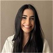Doy clases particulares de apoyo escolar y de inglés para poder pagar mi carrera universitaria