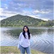 Soy ex alumna del bachillerato de ciencias con 10 de media en bachillerato, y muy buen conocimiento sobre el área de biología 