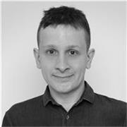 I am a friendly, patient and approachable native Italian speaker who is passionate about my language, Italian culture and helping.