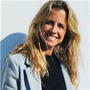 Profesor de administración y  creación de empresas. contabilidad para no financieros y tributos