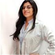 Licenciada en Humanidades y Lengua Castellana