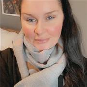 Native English teacher, born in London. Let’s make learning a new language fun