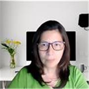 Profesora de Inglés, imparte clases a niños, adolescentes y adultos