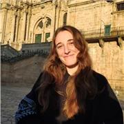Estudiante de farmacia con amplio conocimiento en química