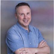 Delineante con más de 20 años de experiencia profesional y como apoyo para planos y proyectos de fin de grado