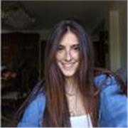 Profesora de apoyo escolar, graduada en química. Imparte clases de ciencias a ESO y Bachillerato