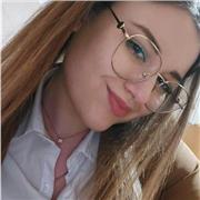 Appassionata di informatica con oltre 10 anni in cui studio/lavoro in questo dominio, mi piacerebbe insegnarti tutto ciò che so!