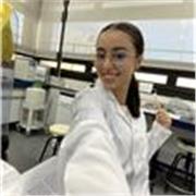 Estudiante de Farmacia con experiencia en el trabajo con niños y clases de apoyo para Primaria y ESO